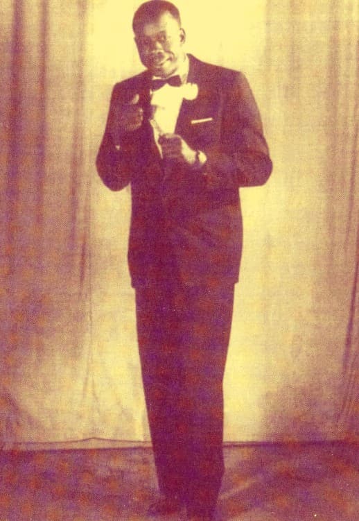 Slim Harpo stage image under bright performance light